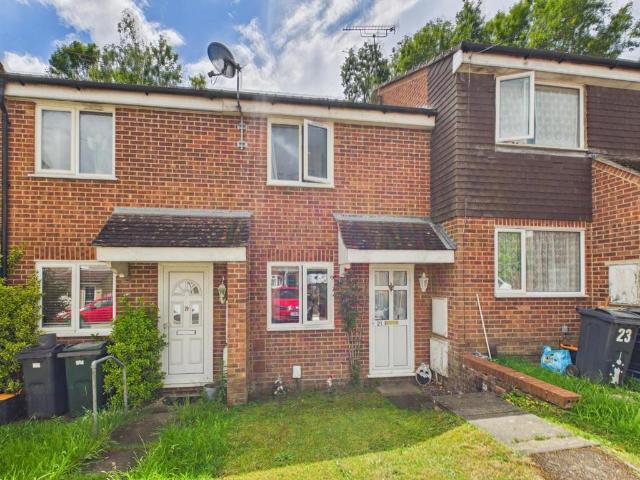 House for sale in Willesborough, Bridgefield