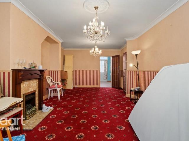 House for sale in Scrattons Farm, Greater London