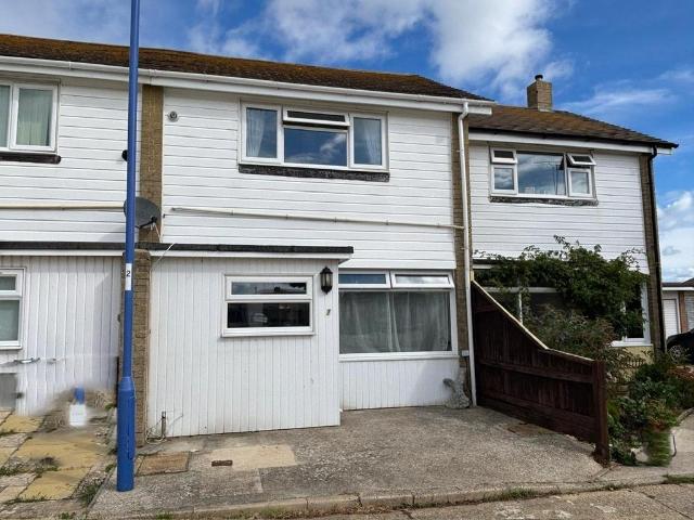 House for sale in Littlecote, West Sussex