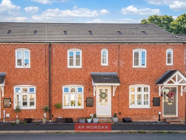 House for sale in Stoke Pound, Bromsgrove