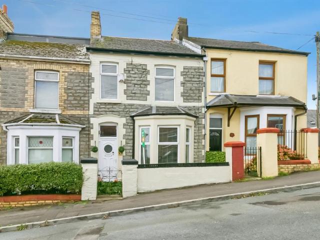 House for sale in Cadoxton, Barry