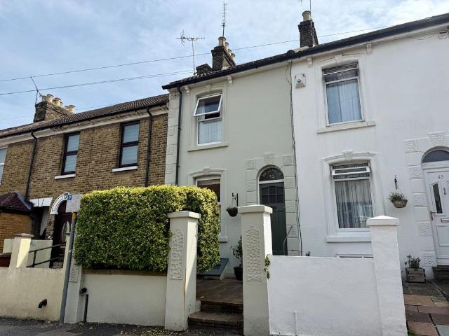 House for sale in Brompton, Gillingham