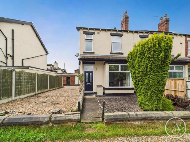 House for sale in Swillington Common, Leeds