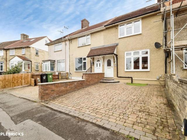 House for sale in Friday Hill, Greater London