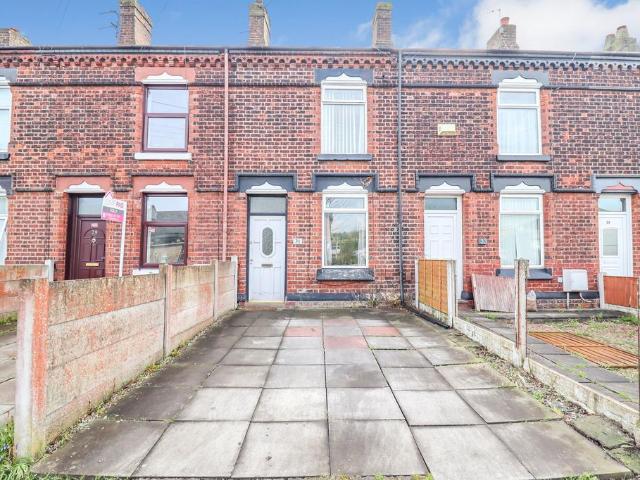 House for sale in Burtonwood and Westbrook, Warrington