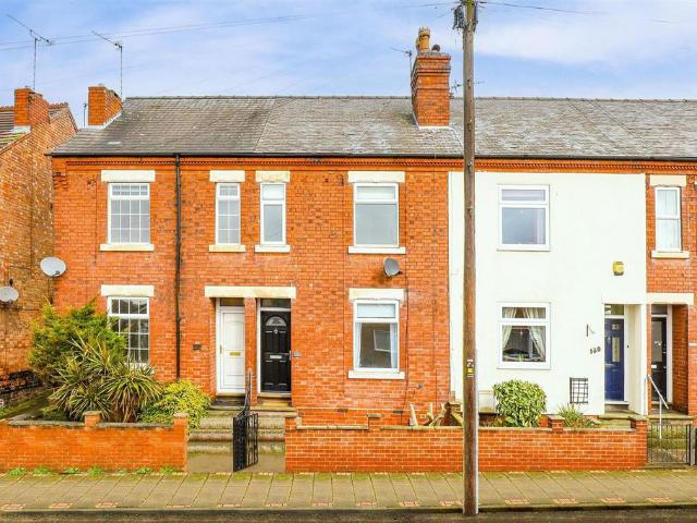 House for sale in Gedling, East Midlands