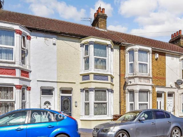 House for sale in Sheerness, Oad Street