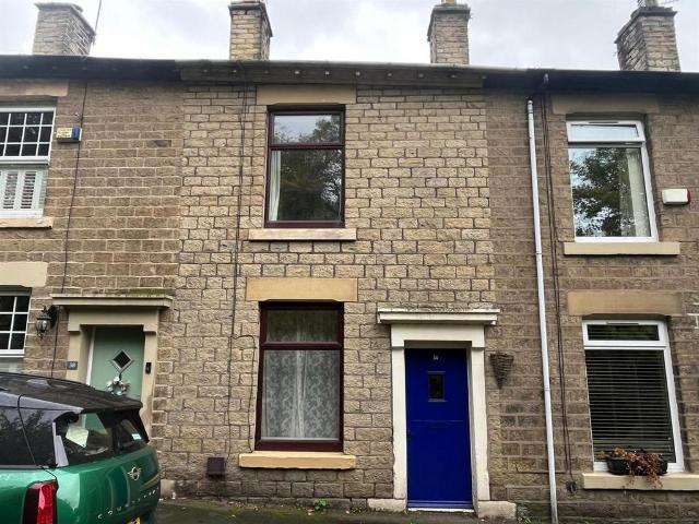 House for sale in Carrbrook, Tameside