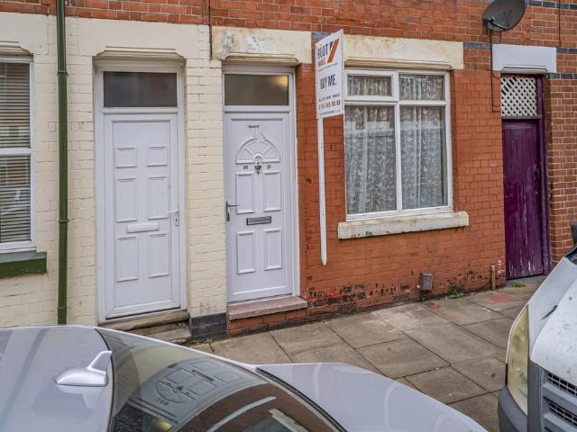 House for sale in Black Friars, Leicester