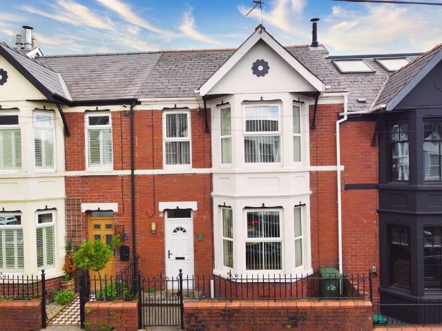 House for sale in Pontyclun, Wales