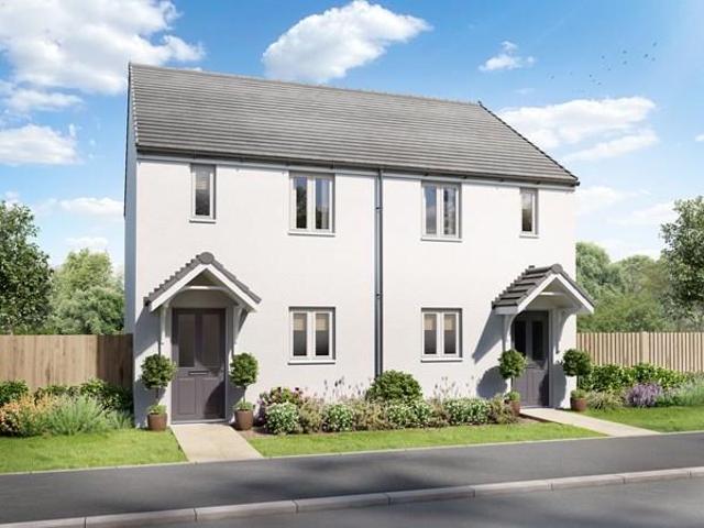 House for sale in Helston, Cornwall