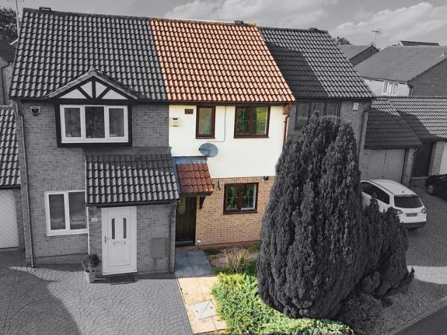 House for sale in Hucclecote Green, Gloucester