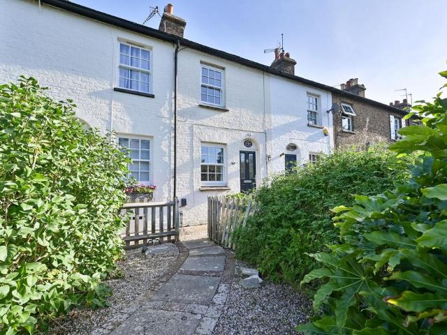 House for sale in Merry Hill, Hertsmere