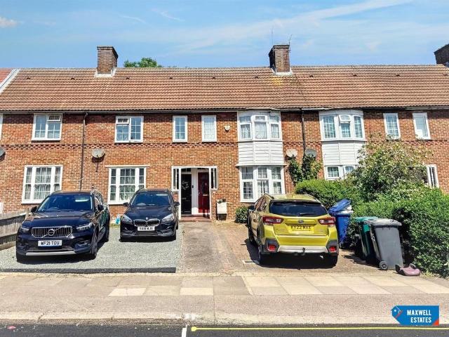 House for sale in Colindale, Greater London