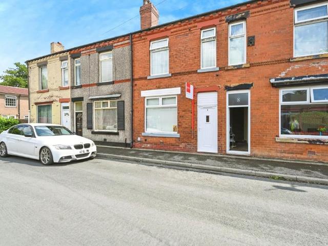 House for sale in Earlestown, St Helens