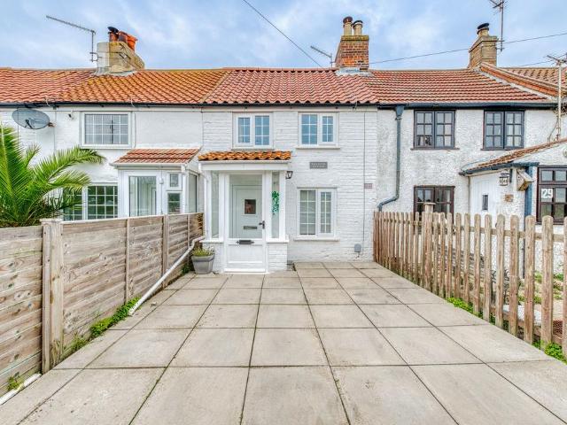 House for sale in Stokesby, Norfolk