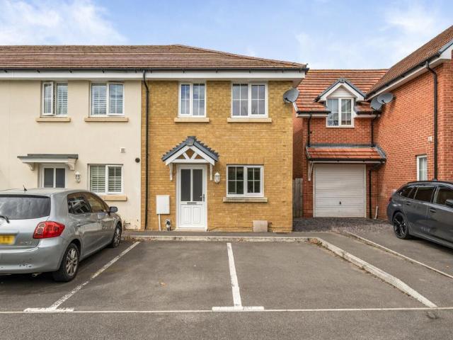 House for sale in Ludgershall, Wiltshire