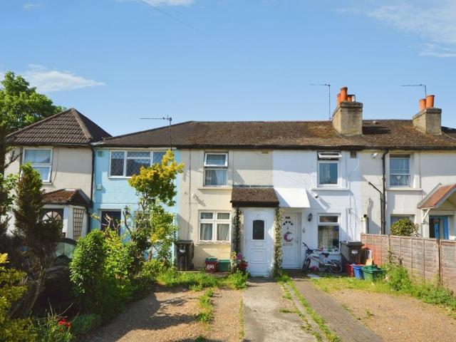 House for sale in London Borough of Hounslow, Greater London