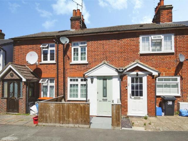 House for sale in Navestock Side, Essex