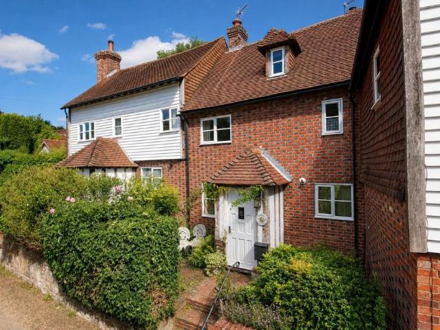 House for sale in Mayfield, Cross In Hand