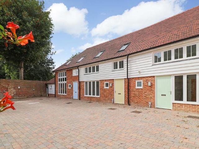 House for sale in Longport, Canterbury