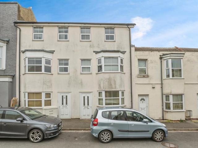 House for sale in Cliftonville West, Acol