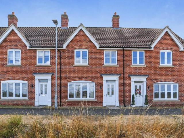 House for sale in Lawford, Tendring