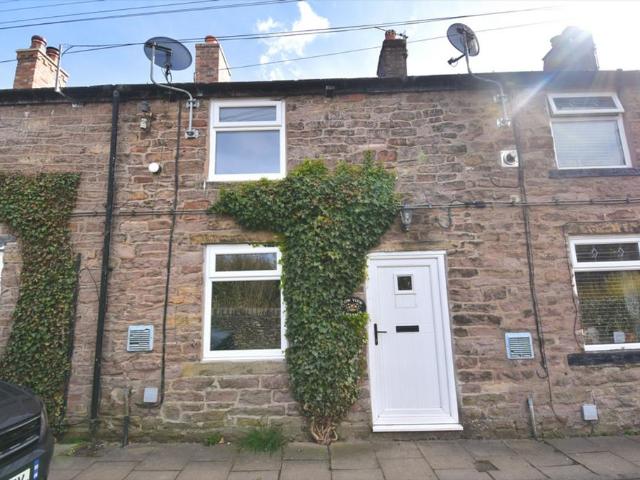 House for sale in Buxworth, Charlesworth