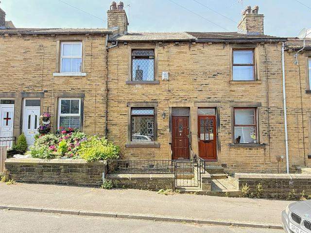 House for sale in Eccleshill, West Yorkshire