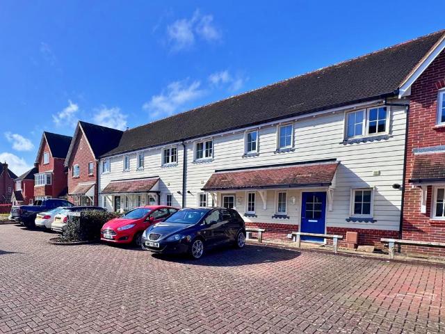 House for sale in Littlecote, West Sussex