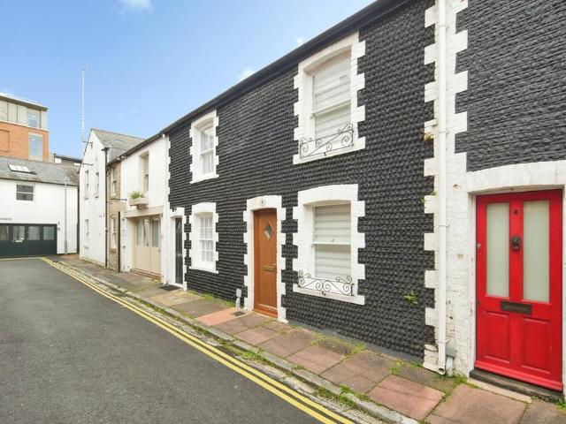 House for sale in Round Hill, Brighton & Hove