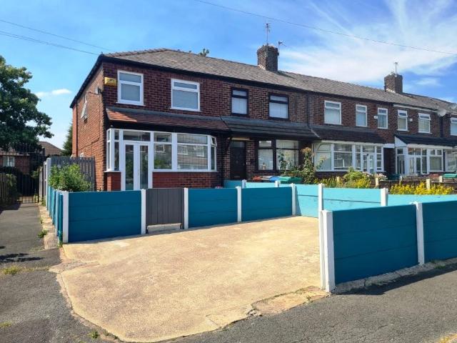House for sale in Georgia, Greater Manchester