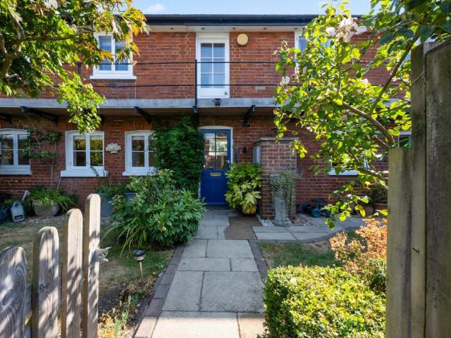 House for sale in Bridge, The Bridge