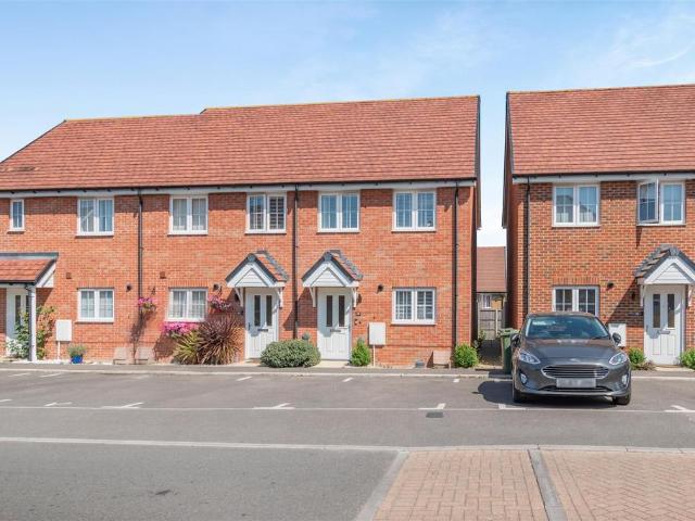 House for sale in Midway, Kent