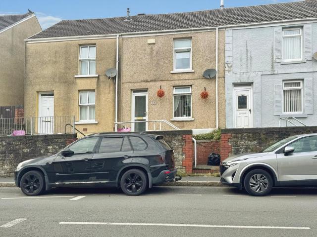 House for sale in Plasmarl, Swansea