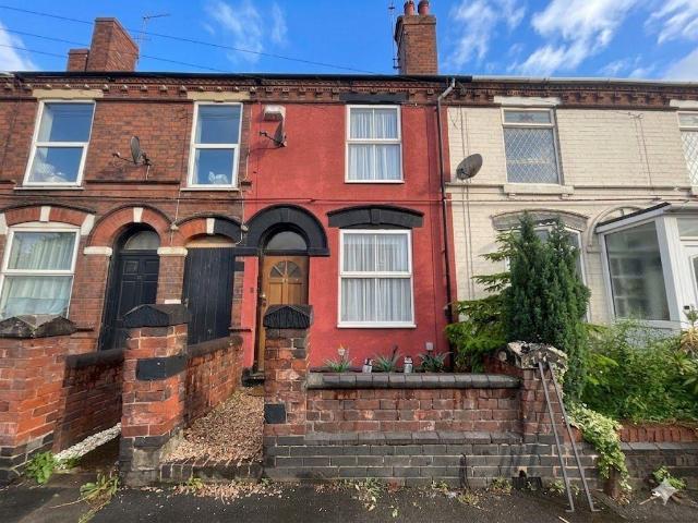 House for sale in Halesowen, West Midlands