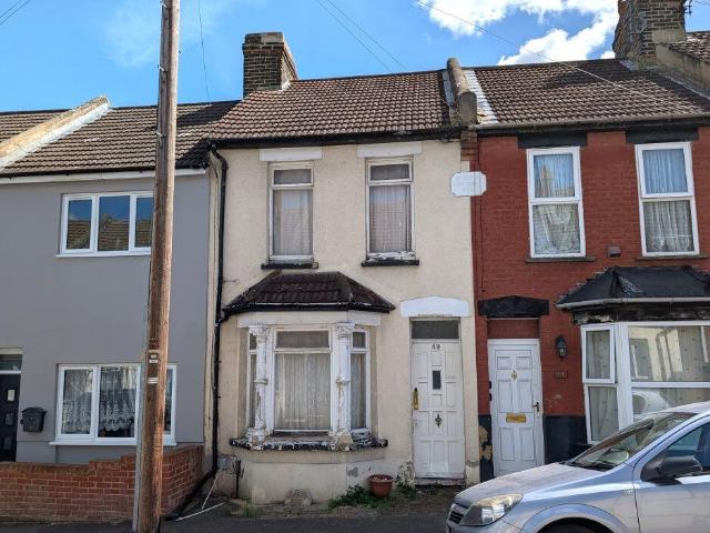 House for sale in Luton, Chatham