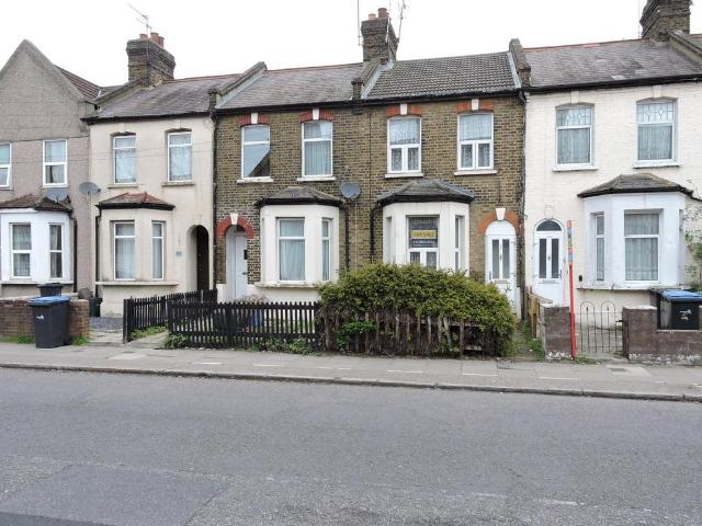 House for sale in Greater London
