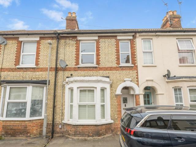 House for sale in Victoria Park, Aylesbury