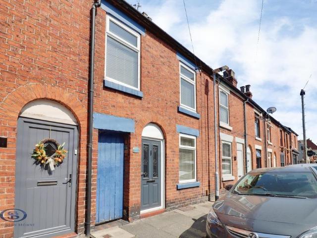 House for sale in Sandbach Heath, Sandbach