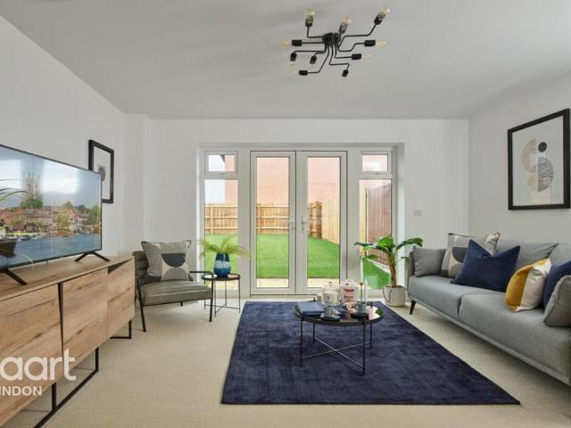 House for sale in Pamington, Gloucestershire