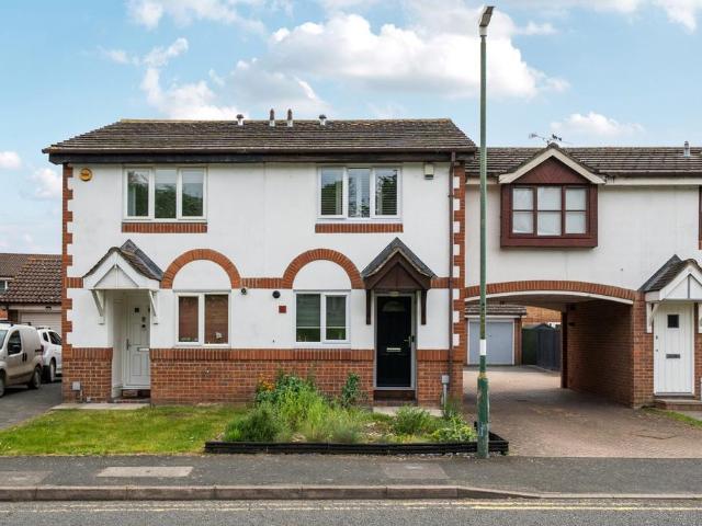 House for sale in Swanscombe and Greenhithe, Monks Orchard