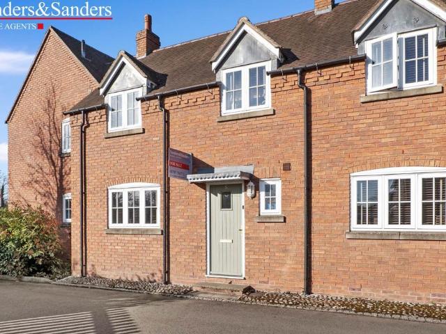 House for sale in Alderminster, Warwickshire