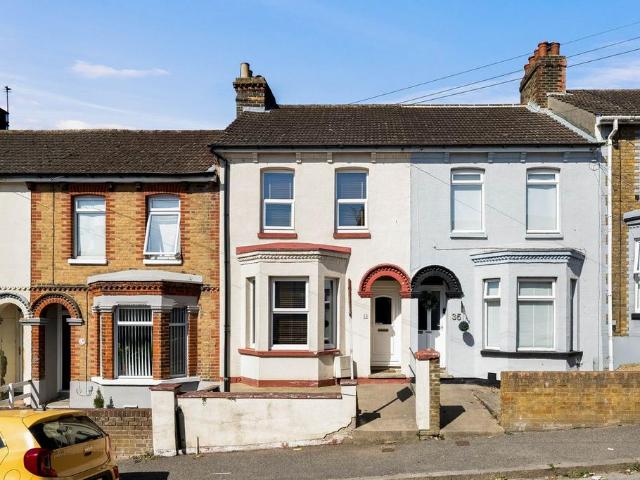 House for sale in Elms Vale, Ash