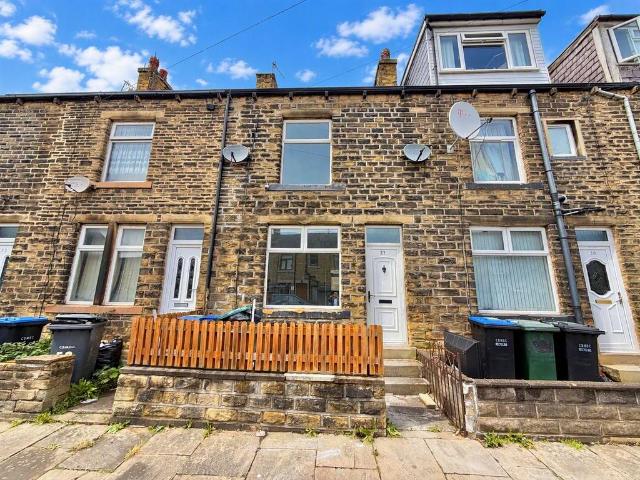 House for sale in Stockbridge, Bradford