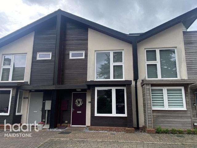 House for sale in Midway, Kent