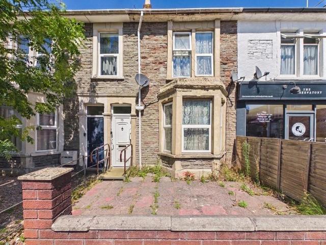 House for sale in Kingswood, South Gloucestershire
