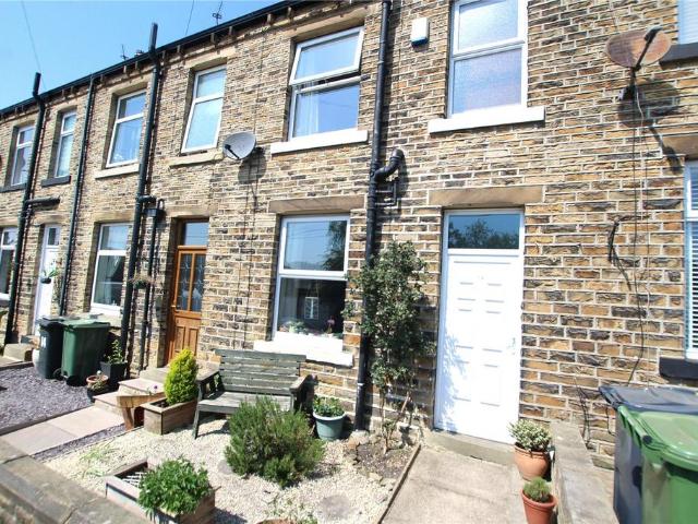 House for sale in Hill Top, Slaithwaite