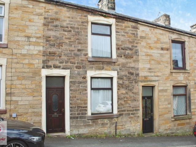House for sale in Wheatley Lane, Higherford