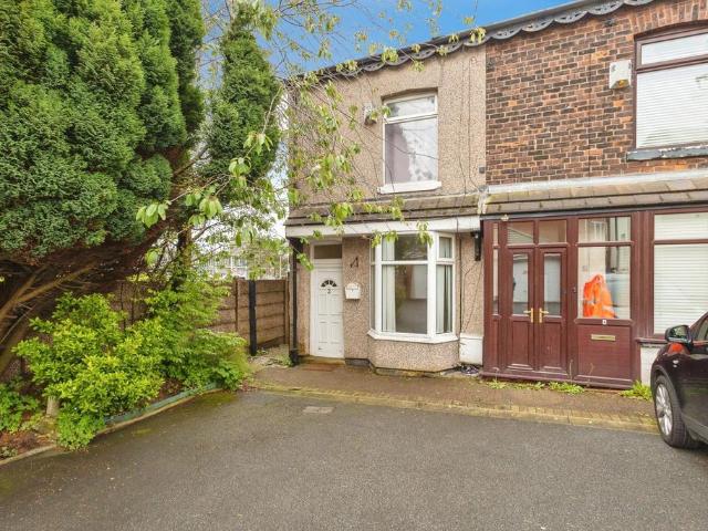 House for sale in Stalybridge, Tameside